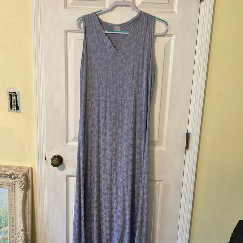 CP Shades sleeveless purple floral brocade rayon dress M